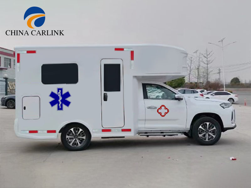 Ambulancia tipo transporte de pacientes Nissan